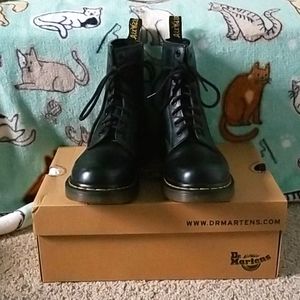 Dr. Martens 1460 Smooth Leather Boot